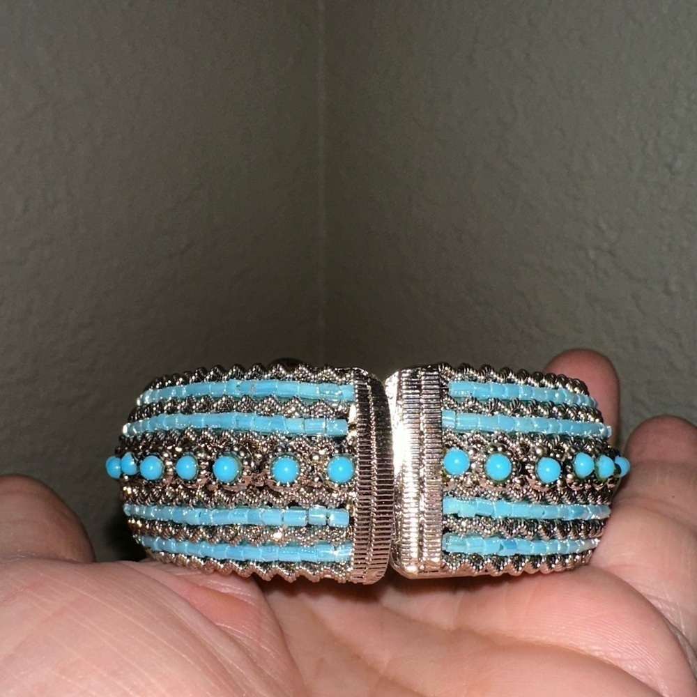 Silver Beaded bangle bracelet with turquoise beads hinged